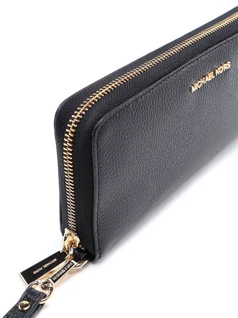 jet set wallet michael kors.